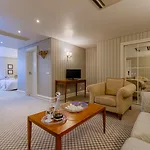 Olissippo Castelo Hotel