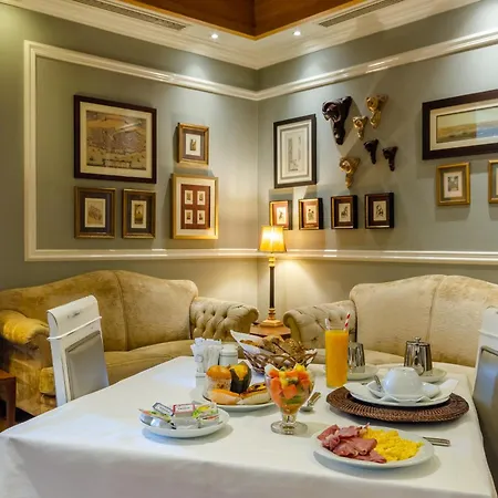 Olissippo Castelo Hotel