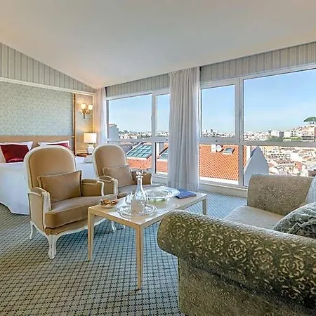 Olissippo Castelo Hotel 4*