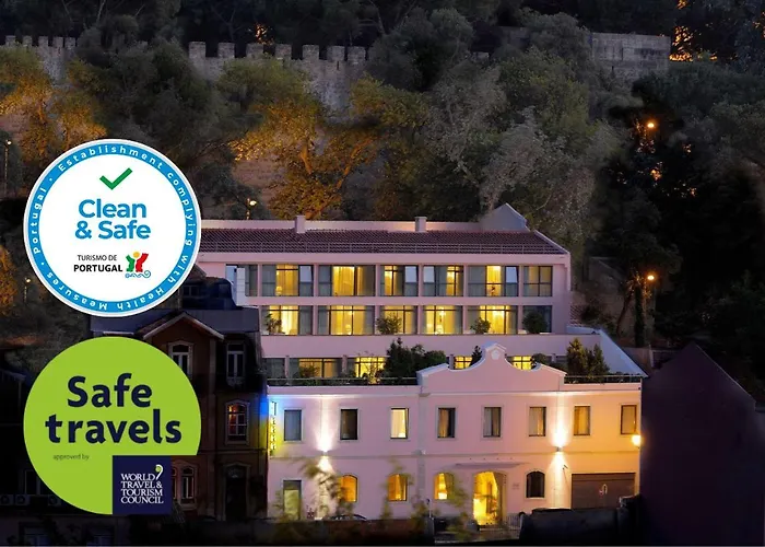 奥利斯比城堡酒店