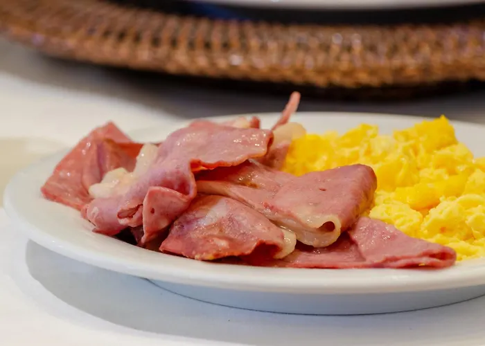 奥利斯比城堡酒店 酒店 4*