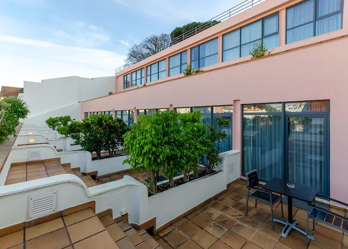 奥利斯比城堡酒店 4*