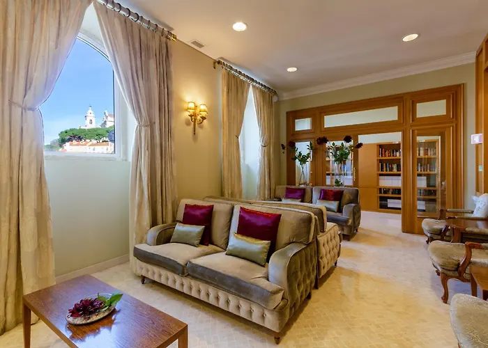 奥利斯比城堡酒店 4*