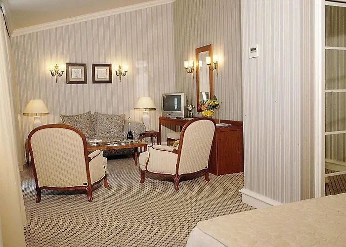 酒店 奥利斯比城堡酒店 4*