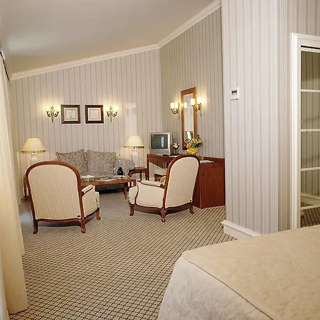 酒店 奥利斯比城堡酒店 4*